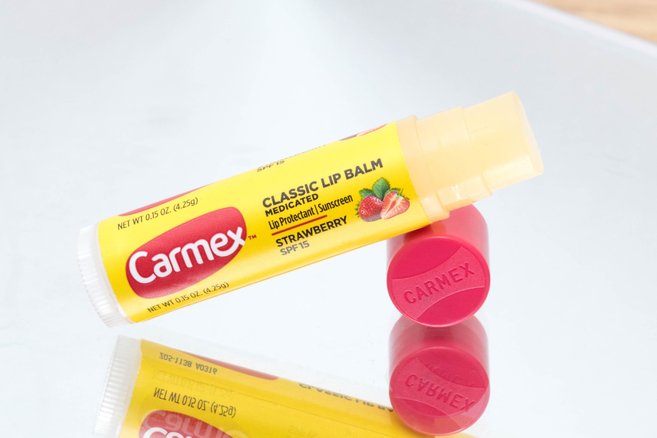 Eu uso: Classic Lip Balm – Carmex